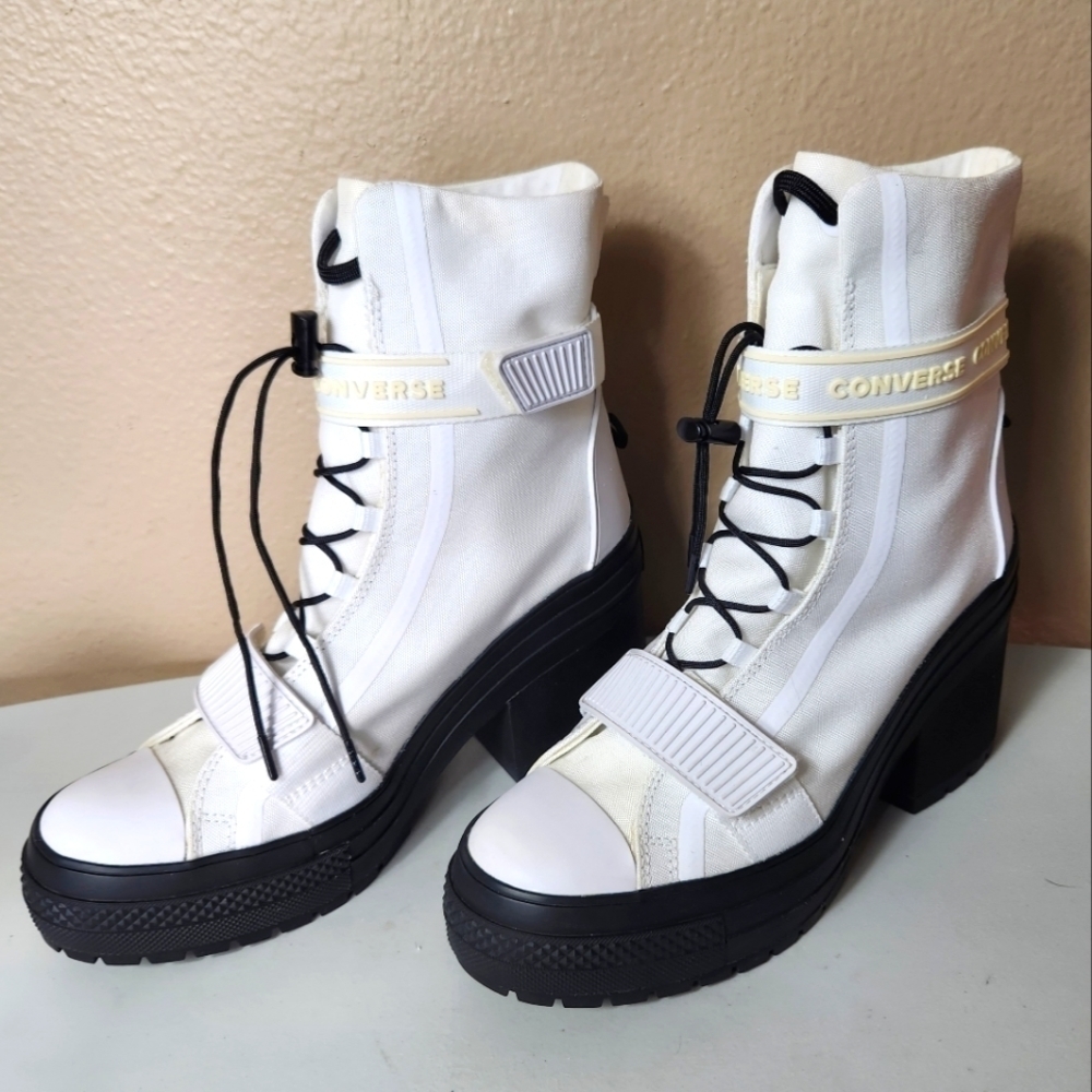 Women's Converse Chuck Taylor All Star White GR 82 Platform Boot-Size 9.5